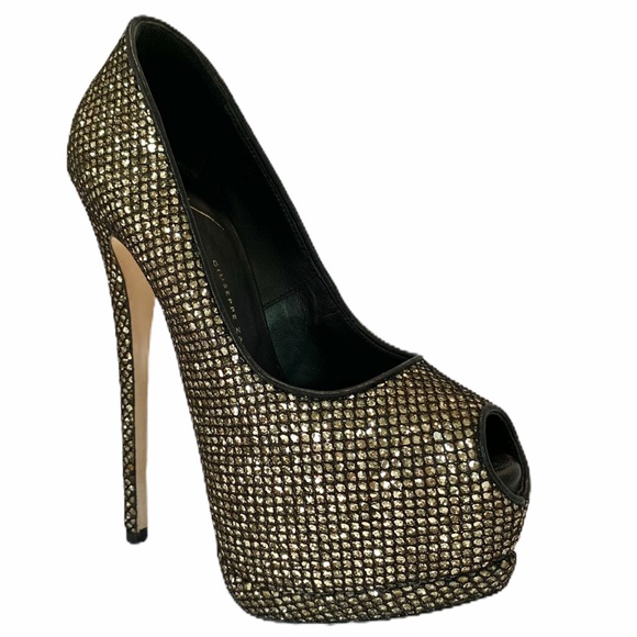 Giuseppe Zanotti   Shoes - Picture 1 of 15